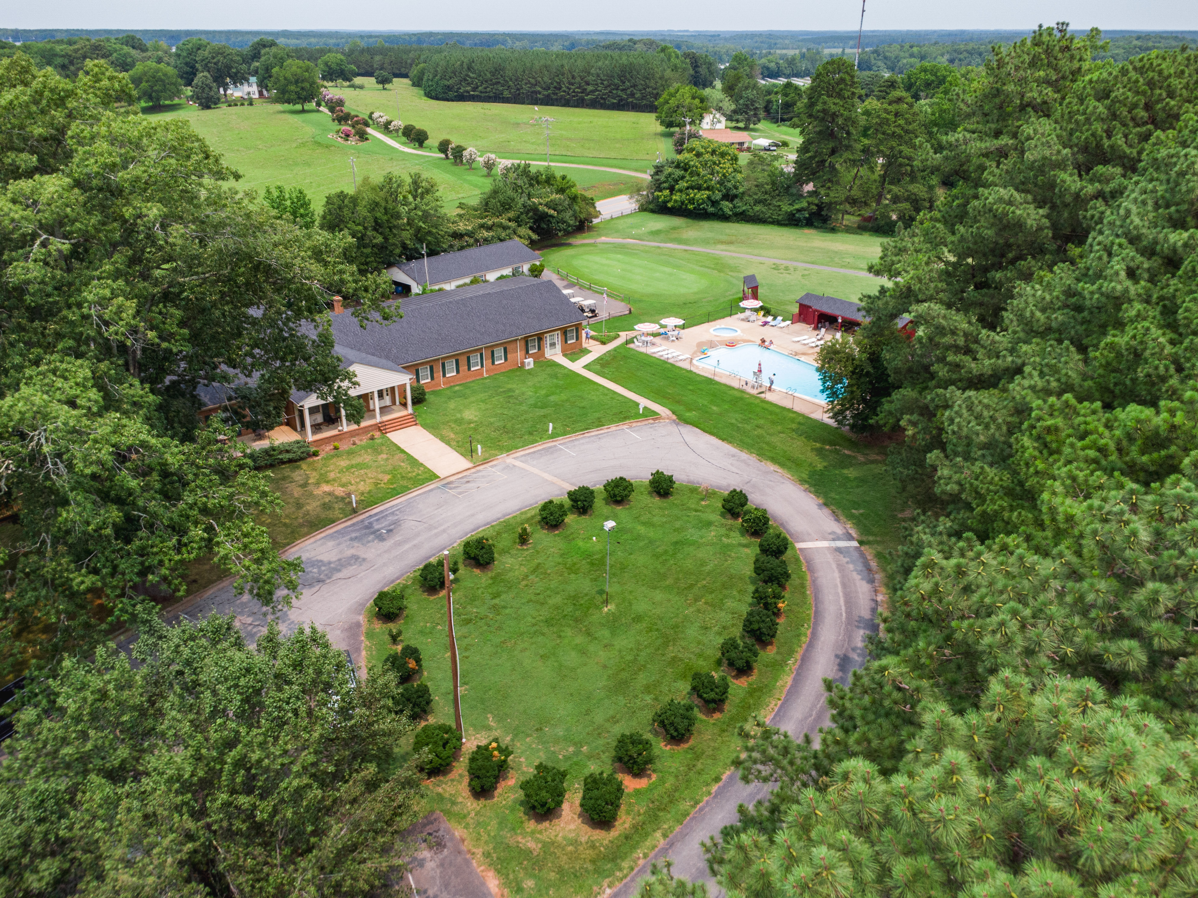 Mecklenburg Country Club